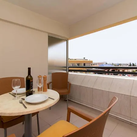 Santa Maria 133 - Apartament